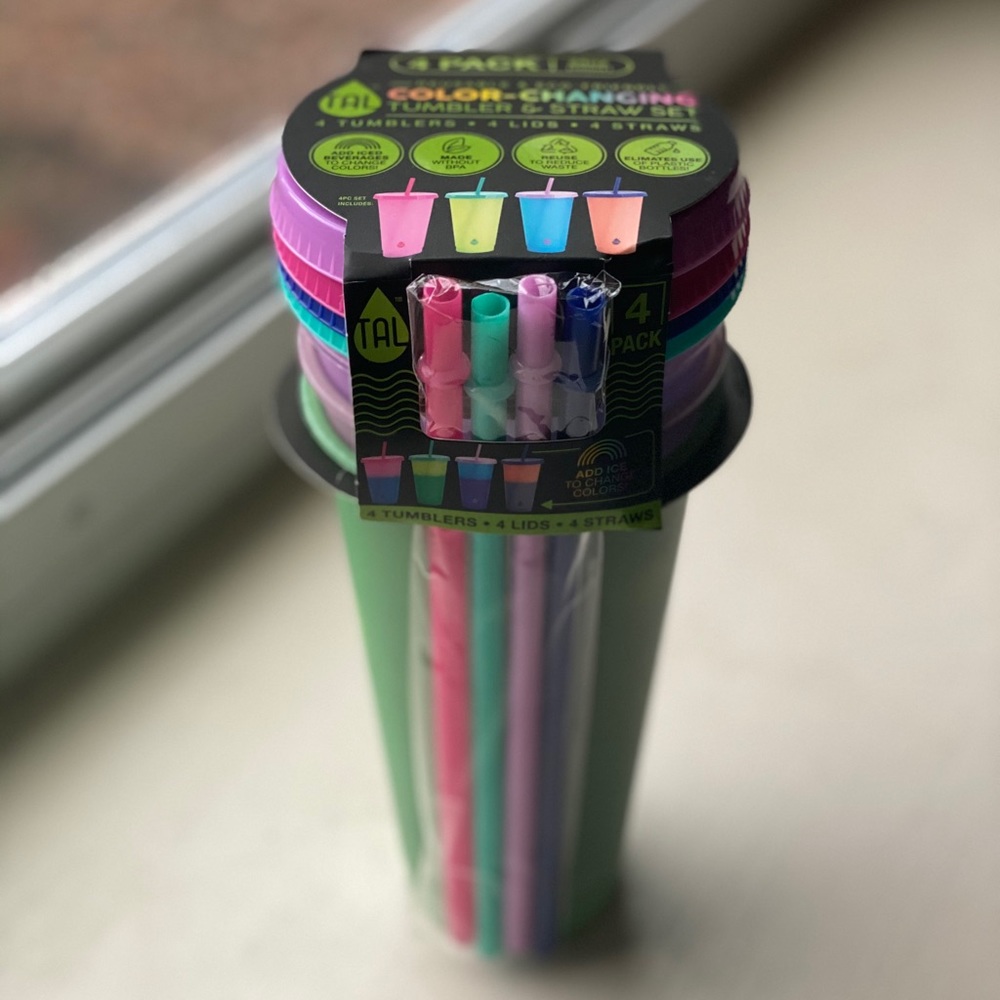 Color Changing Tumbler - 4 pack - NWT